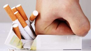 Hút thuốc lá dẫn đến nguy cơ mắc bệnh ung thư dạ dày cao